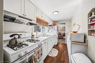 101 E 238th St, Euclid, OH 44123 - Photo 11