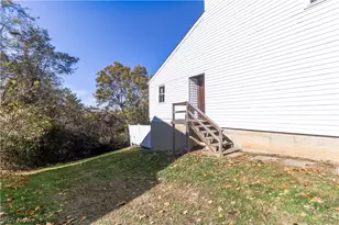 128 Orchard Dr, St Clairsville, OH 43950 - Photo 19