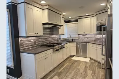 600 The Greens NE, Howland, OH 44484 - Photo 13