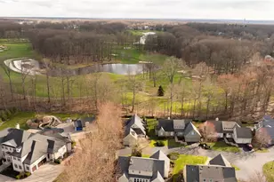 600 The Greens NE, Howland, OH 44484 - Photo 11