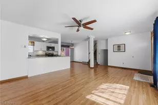 7127 Lakeshore Blvd, Mentor, OH 44060 - Photo 15