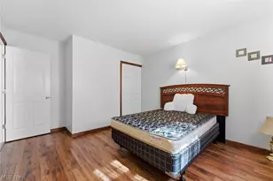 7127 Lakeshore Blvd, Mentor, OH 44060 - Photo 19