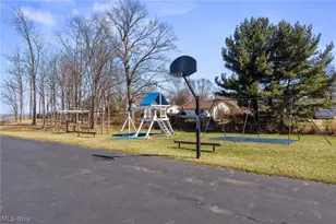 7127 Lakeshore Blvd, Mentor, OH 44060 - Photo 41