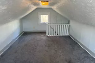 692 W Thornton St, Akron, OH 44307 - Photo 21