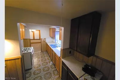 1043 Oakland Avenue, Akron, OH 44310 - Photo 9