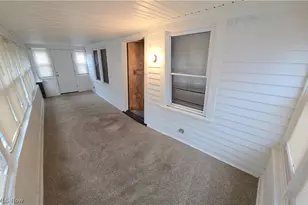 1043 Oakland Ave, Akron, OH 44310 - Photo 15