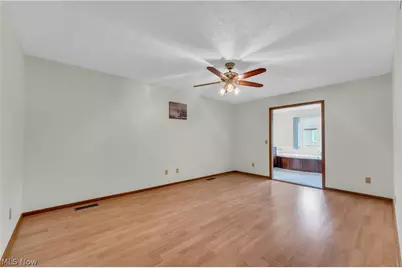 120 Ambleside Way, Amherst, OH 44001 - Photo 17