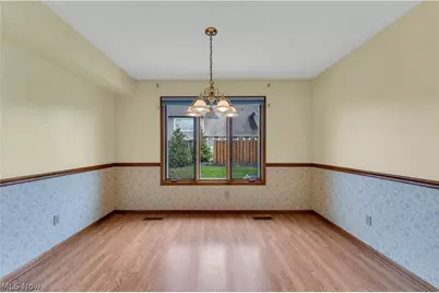 120 Ambleside Way, Amherst, OH 44001 - Photo 11