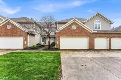 120 Ambleside Way, Amherst, OH 44001 - Photo 1