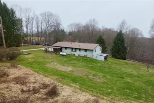 10670 County Rd 6, Killbuck, OH 44637 - Photo 15
