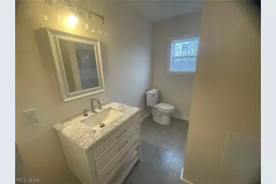 316 Henry Avenue, Steubenville, OH 43952 - Photo 9