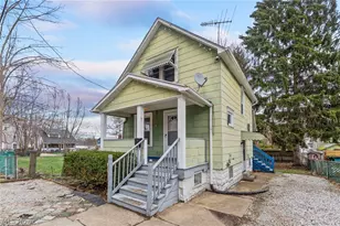 1887 Ritzman Ct, Akron, OH 44314 - Photo 3