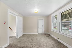 1887 Ritzman Ct, Akron, OH 44314 - Photo 15