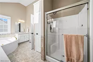 27067 Sanctuary Ln, Olmsted Twp, OH 44138 - Photo 19