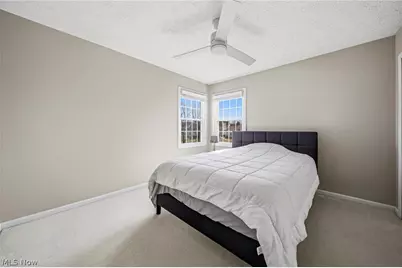 27067 Sanctuary Lane, Olmsted Twp, OH 44138 - Photo 25