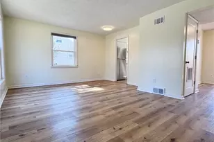 196 S Point Dr, Avon Lake, OH 44012 - Photo 5