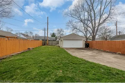 147 Hamilton Street, Elyria, OH 44035 - Photo 31