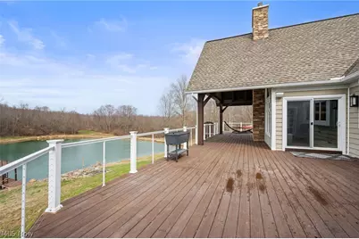 2197 S Medina Line Road, Wadsworth, OH 44281 - Photo 41