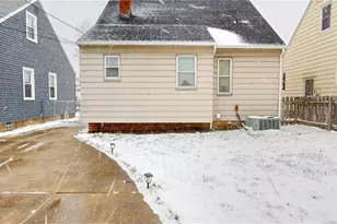 13504 Maple Leaf Dr, Garfield Heights, OH 44125 - Photo 27