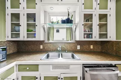 352 Bellflower Avenue NW, Canton, OH 44708 - Photo 19