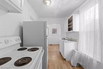 185 Stanton Avenue, Akron, OH 44301 - Photo 7