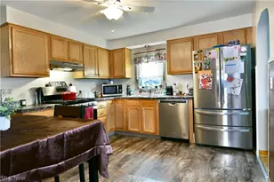 135 Clingan St, Hubbard, OH 44425 - Photo 19