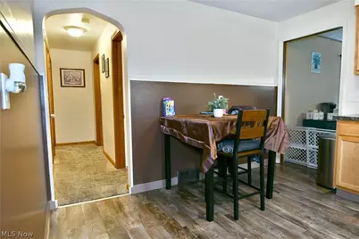 135 Clingan Street, Hubbard, OH 44425 - Photo 21