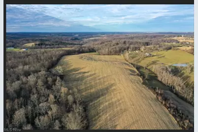 7515 West Pike, Zanesville, OH 43701 - Photo 9