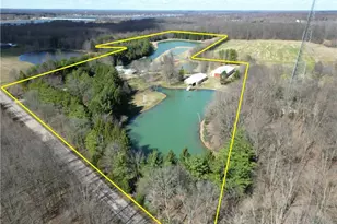 16474 Palmyra Rd, Lake Milton, OH 44429 - Photo 3