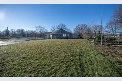 411 W Canal Street, Malvern, OH 44644 - Photo 5