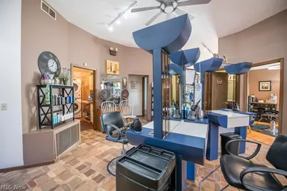 411 W Canal Street, Malvern, OH 44644 - Photo 23