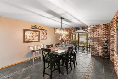 11950 Castleton Lane, Grafton, OH 44044 - Photo 13