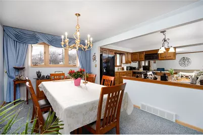 13352 Claremont Avenue, Middleburg Heights, OH 44130 - Photo 5