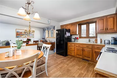 13352 Claremont Avenue, Middleburg Heights, OH 44130 - Photo 7