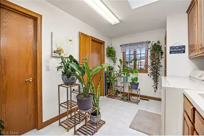 13352 Claremont Avenue, Middleburg Heights, OH 44130 - Photo 19