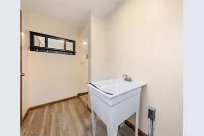 4385 W 229th Street, Fairview Park, OH 44126 - Photo 29