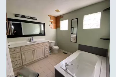 600 Literary Road #Up, Loveland, OH 44113 - Photo 9