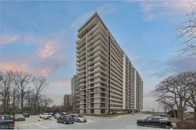 12550 Lake Avenue #201, Oakwood, OH 44107 - Photo 1