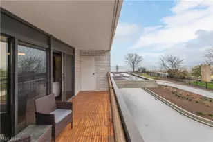 12550 Lake Ave, Oakwood, OH 44107 - Photo 9