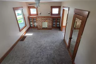 1017 Clinton Ave SW, Canton, OH 44706 - Photo 3