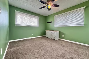 4230 Selkirk Ave, Austintown, OH 44511 - Photo 13