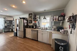 171 Leslie St, Geneva, OH 44041 - Photo 7