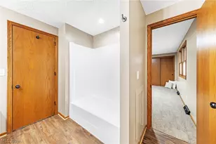 3845 Oakridge Dr NE, Louisville, OH 44641 - Photo 23