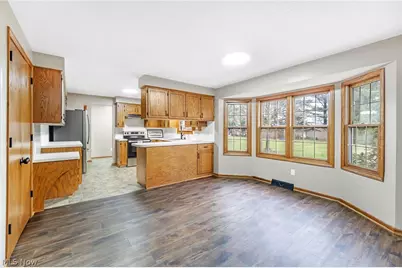 3845 Oakridge Drive NE, Louisville, OH 44641 - Photo 7