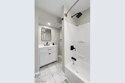 38124 Terrell Drive, North Ridgeville, OH 44039 - Photo 39