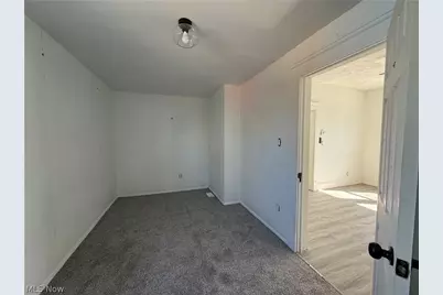 1068 E 68th Street, Loveland, OH 44103 - Photo 7