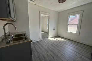 1068 E 68th St, Loveland, OH 44103 - Photo 15