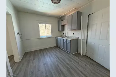 1068 E 68th Street, Loveland, OH 44103 - Photo 11