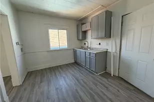 1068 E 68th St, Loveland, OH 44103 - Photo 11