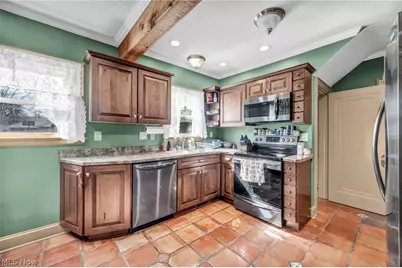 708 Park Avenue, Elyria, OH 44035 - Photo 5